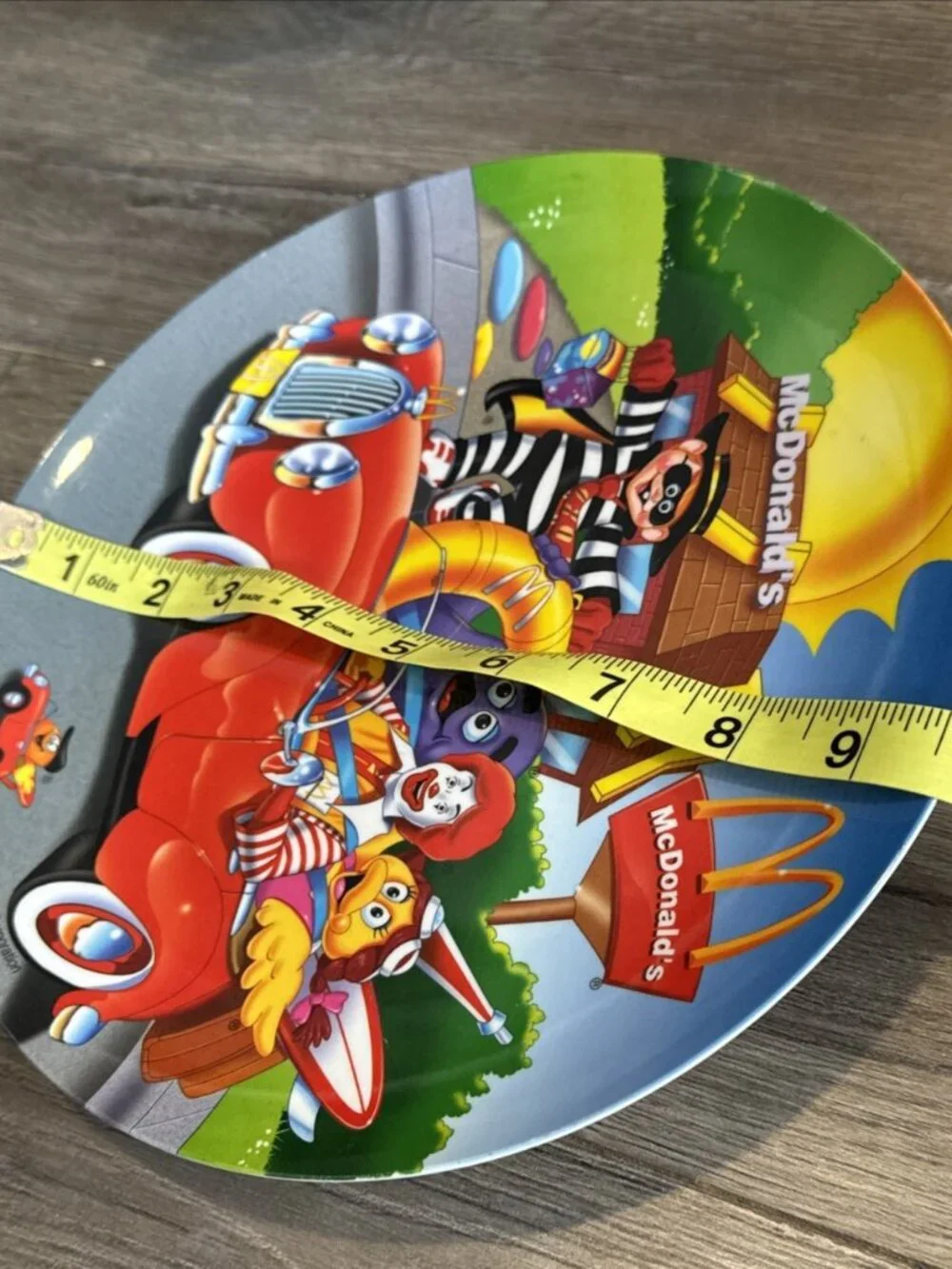 Vintage McDonald's Dinner Plate Ronald in Car with Friends 1998 Collectible